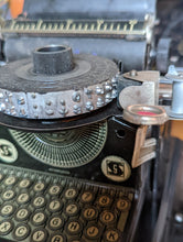 Load image into Gallery viewer, GSN Junior Model 3 Toy Typewriter