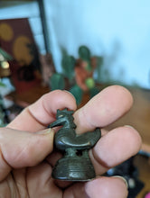 Load image into Gallery viewer, 74g 18thC Burmese Cockerel Opium Weight