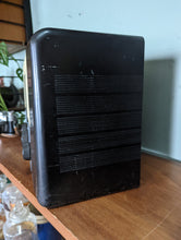 Load image into Gallery viewer, Vintage Murphy U102  Valve Radio