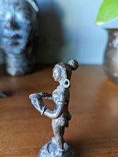 Load image into Gallery viewer, Antique Indian Dhokra Ware Brass Musician Statue