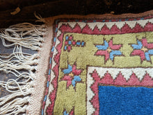 Load image into Gallery viewer, 7'1"x4'6" Vintage Turkish Hand Knotted Wool Konya Rug - 217 x 137