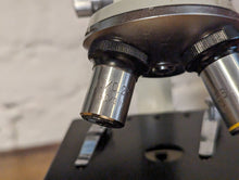 Load image into Gallery viewer, Vintage Paralux 640 Service Microscope