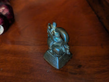 Load image into Gallery viewer, 317g 18thC. Burmese Cockeral Opium Weight