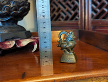 Load image into Gallery viewer, 317g 18thC. Burmese Cockeral Opium Weight