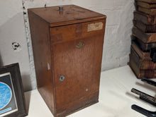Load image into Gallery viewer, 1950's Stereoscopic Disecting Microscope