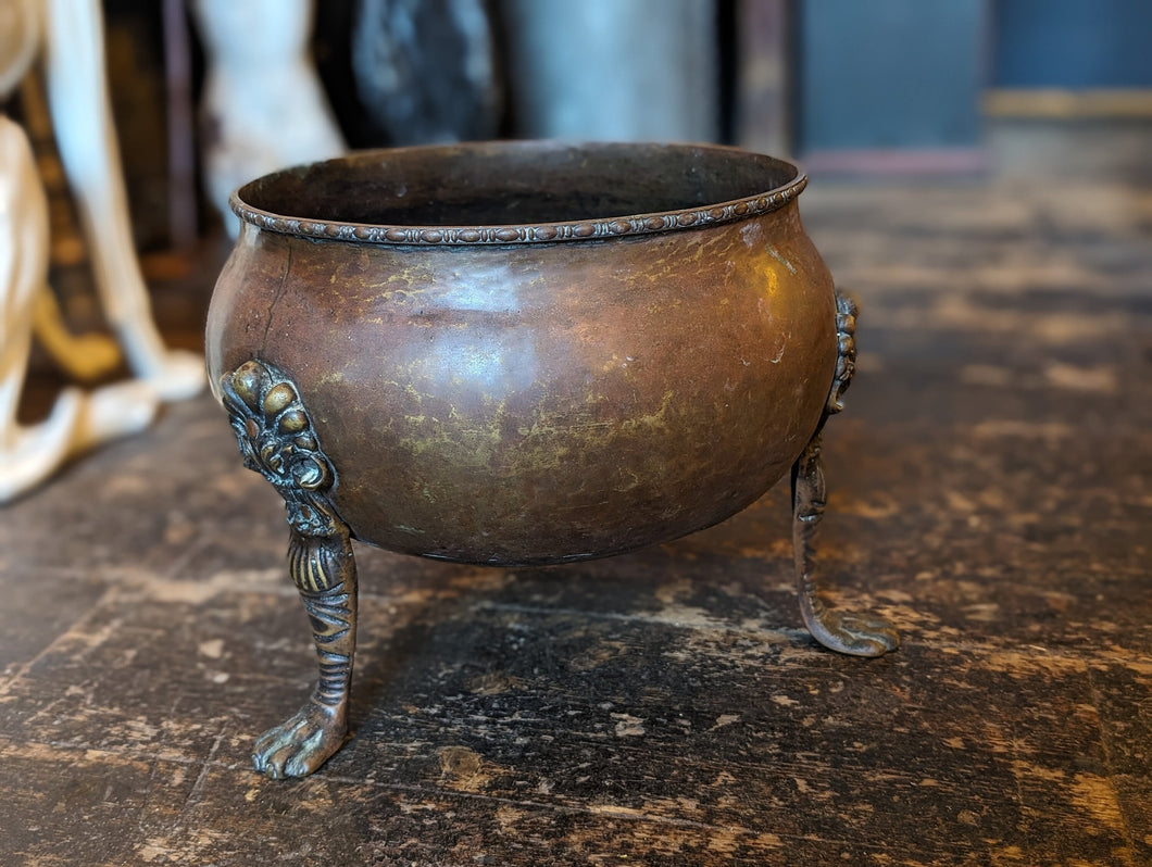 Victorian Antique Copper Cauldron Planter / Jardiniere With Paw Feet