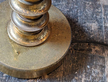 Load image into Gallery viewer, Large Vintage Brass Bobbin Table Lamp
