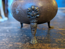 Load image into Gallery viewer, Victorian Antique Copper Cauldron Planter / Jardiniere With Paw Feet
