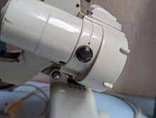 Load image into Gallery viewer, 1950's CIRSE MISSOURI Working 8mm Movie Projector