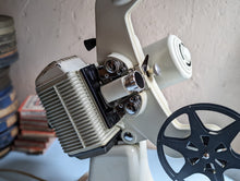 Load image into Gallery viewer, 1950's CIRSE MISSOURI Working 8mm Movie Projector