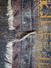 Load image into Gallery viewer, 4'3" x 2'8" Antique Nomadic Timuri Baluch Wool Rug - 130 x 86cm