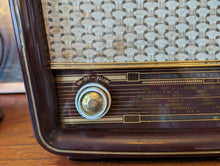 Load image into Gallery viewer, Stella 1950's 239U Vintage Valve Radio