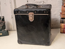 Load image into Gallery viewer, Vintage Siemens 16mm Movie Projector