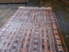 Load image into Gallery viewer, 4'8" x 3' Vintage Afghan Balouch Prayer Rug - 142 x 91