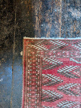 Load image into Gallery viewer, 2'11"x2'3" Antique Afghan Hand Knotted Wool Baluch Rug - 88cm x 68cm