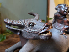 Load image into Gallery viewer, Early 20thC Chinese Carving of Buffalo and Rider