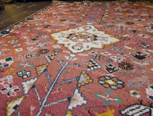 Load image into Gallery viewer, 5'2"x3'49" Vintage Hand Knotted Nomadic Hamidan Wool Rug - 159 x 120