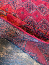 Load image into Gallery viewer, 5'7" x 3'3" Afghan Hand Knotted Wool Baluch Rug -170cm x 90cm