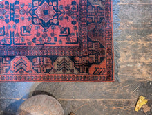 Load image into Gallery viewer, 5' x 3'4" Afghan Hand Knotted Wool Baluch Rug -152cm x 101cm