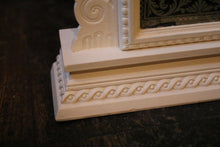 Load image into Gallery viewer, 19th.C Antique American Ansonia "Gingerbread" Tabletop Clock