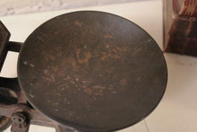 Load image into Gallery viewer, Early 20th.C Antique Librasco Kitchen Balance Scales