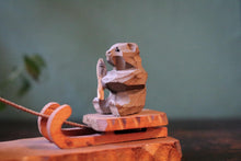 Load image into Gallery viewer, Vintage Austrian Black Forest Bear Figurine Carving