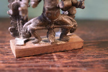 Load image into Gallery viewer, 18th.C Indian Nepalese Bronze Ganesha Statue Figurine