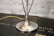 Load image into Gallery viewer, Vintage 1930's Art Deco Table Lamp