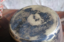 Load image into Gallery viewer, Antique Heavyweight Brass Saucepan - 8.25"