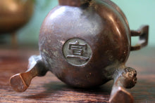Load image into Gallery viewer, Pair of Japanese Bronze Censers - Meiji Period