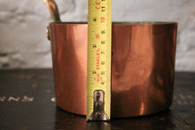 Load image into Gallery viewer, Antique Heavyweight Brass Saucepan - 6.25"