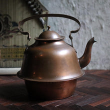 Load image into Gallery viewer, Large Antique Early 20th.C Copper Kettle