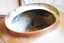 Load image into Gallery viewer, Large Early 20th.C Copper Teapot with Curved Handle