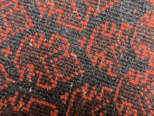 Load image into Gallery viewer, 5'5" x 2'9.5" - Vintage Afghan Balouch Wool Prayer Rug | Deep Red & Black Tones - 90 x 166 cm