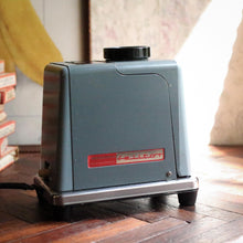 Load image into Gallery viewer, Vintage Kindermann Slide Projector – Model PAXIMAT EM (Untested)