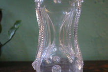 Load image into Gallery viewer, Hadeland Willy Johansson “Nøstetangen” Klukk Decanter – Berry-Prunt Pinched Glass, Mid-Century Norwegian Design
