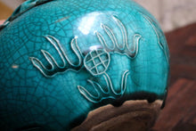 Load image into Gallery viewer, Antique Chinese Turquoise Crackle Glaze Jar with Frogs & Lizards – Handcrafted Ceramic
