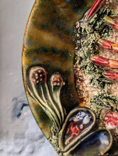 Load image into Gallery viewer, Antique-Style Majolica Lobster Wall Plate, Hand Painted Relief Seafood Charger With Mussels And Seaweed, 23cm (9in) Diameter