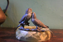 Load image into Gallery viewer, Early 20th.C Cold Painted Austrian Bronze Budgerigars Dish on Green Onyx – 10.5 cm (4.13") Diameter, 10 cm (3.94") Tall