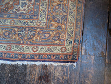 Load image into Gallery viewer, 6'1" x 4'8" - Vintage Kashan Floral Medallion Hand-Knotted Wool Rug – Soft Indigo, Terracotta & Cream – 187 x 142 cm