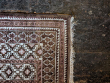 Load image into Gallery viewer, 2'9" x 4'11" - Vintage Afghan Baluch (Baluchi) Tribal Hand-Knotted Wool Rug - Soft Brown & Blush Geometric - 83 x 151 cm