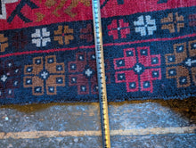 Load image into Gallery viewer, 4'10" x 2'11" - Vintage Baluch - Raspberry Red, Indigo & Saffron - 147 x 90 cm