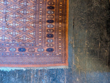 Load image into Gallery viewer, 6'2" x 4'2" - Vintage Pakistani Bokhara Hand-Knotted Wool Rug - Rust Brown & Indigo Blue - 188 x 128 cm