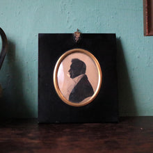 Load image into Gallery viewer, Antique Georgian Silhouette Portrait Of A Gentleman In Ebonised Frame - 13 x 14.5 cm
