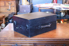 Load image into Gallery viewer, Antique Columbia Graphophone No.201 Portable Gramophone – Cased Wind-Up Record Player – 39 x 28 x 17 cm