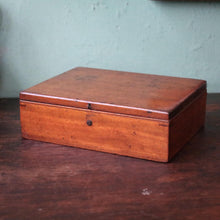 Load image into Gallery viewer, Antique Wooden Pencil Case / Artist Box - Divided Interior – 18 x 14 x 6 cm