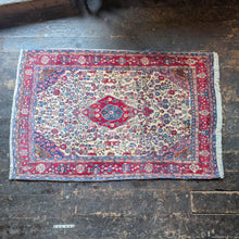 Load image into Gallery viewer, 5'7" x 3'6" - Vintage Hand-Knotted Wool Rug - Ivory Field & Madder Red Medallion - 170 x 107 cm