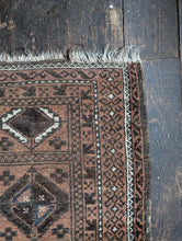 Load image into Gallery viewer, 6'2" x 3'10" - Antique Afghan Baluch Hand-Knotted Wool Rug - Dusty Rose & Indigo - 189 x 118 cm