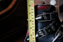 Load image into Gallery viewer, Vintage Caber Italian Leather Ski Boots - Retro Alpine Skiing Boots - Black & Burgundy - 28cm Sole Length