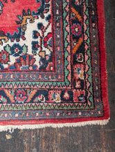 Load image into Gallery viewer, 4'3" x 6'9" - Vintage Pakistani Hand-Knotted Wool Rug - Madder Red & Indigo Floral Medallion - 130 x 207 cm